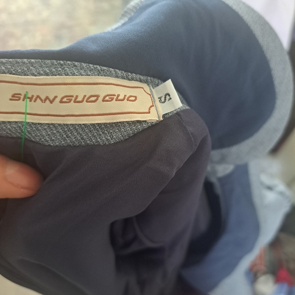 Retro Spring Dress - Picture 3 of 3